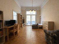 Eladó téglalakás, V. kerületben 135 M Ft, 2 szobás