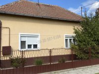 Eladó családi ház, Püspökladányban 35.5 M Ft, 3+1 szobás