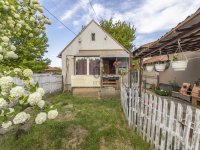 Eladó családi ház, Székesfehérvárott 35 M Ft, 1 szobás