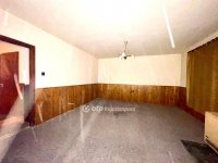 Eladó családi ház, Tatán 34.9 M Ft, 3 szobás