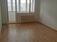 Eladó panellakás, Dunaújvárosban 31.5 M Ft, 2 szobás
