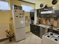 Eladó családi ház, Pécsett 65 M Ft, 3 szobás