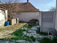 Eladó ikerház, Mohácson 15.9 M Ft, 2 szobás