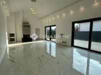 Eladó családi ház, Vecsésen 225 M Ft, 5 szobás