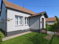 Eladó családi ház, Dunaegyházán 27.5 M Ft, 2 szobás