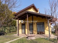 Eladó családi ház, Pomázon 179.9 M Ft, 5 szobás