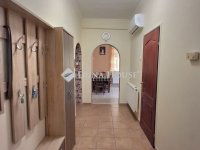 Eladó ikerház, Debrecenben 89.8 M Ft, 3 szobás