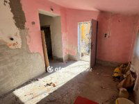 Eladó téglalakás, Pápán 14.99 M Ft, 1 szobás