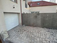 Kiadó ikerház, albérlet, Kecskeméten 650 E Ft / hó, 5 szobás