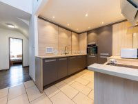 Eladó téglalakás, VII. kerületben 169.9 M Ft, 5 szobás