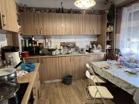 Eladó családi ház, Dánszentmiklóson 52 M Ft, 4 szobás