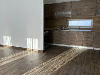 Kiadó téglalakás, albérlet