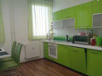 Eladó téglalakás, Almásfüzitőn 58 M Ft, 3 szobás