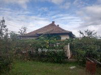 Eladó családi ház, Mikepércsen 51.9 M Ft, 2 szobás