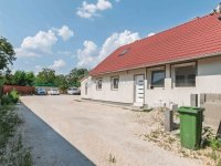 Eladó családi ház, Vecsésen 149 M Ft, 5+1 szobás