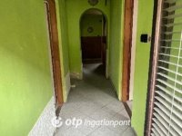 Eladó sorház, Mezőlakon 14.9 M Ft, 2 szobás