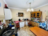 Eladó családi ház, Tápiószecsőn 89.9 M Ft, 6 szobás