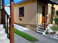 Eladó családi ház, Pécsett 79 M Ft, 3+1 szobás