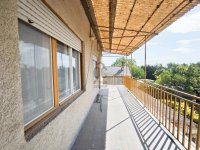 Eladó családi ház, Komáromban 68.9 M Ft, 4 szobás