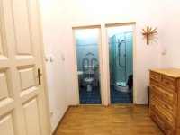 Eladó téglalakás, VI. kerületben 74.5 M Ft, 1 szobás