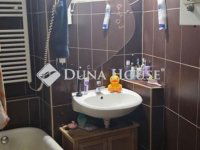 Eladó téglalakás, XII. kerületben 154 M Ft, 5 szobás