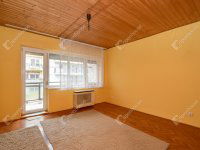 Eladó téglalakás, Szegeden 66.9 M Ft, 3 szobás