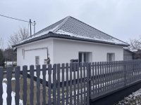 Eladó családi ház, Ercsiben 49.9 M Ft, 2 szobás