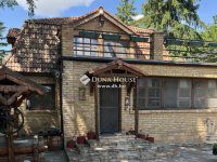 Eladó családi ház, Majosházán 265 M Ft, 4 szobás