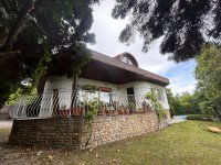 Eladó családi ház, Pomázon 258 M Ft, 5 szobás