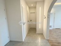 Eladó panellakás, X. kerületben 65.49 M Ft, 3 szobás