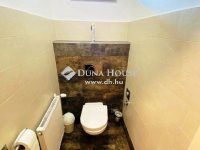 Eladó üzlethelyiség, Tápiószecsőn 176 M Ft