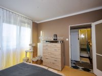 Eladó panellakás, Pécsett 39.9 M Ft, 2 szobás