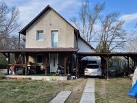 Eladó nyaraló, Délegyházán 77.3 M Ft, 4 szobás