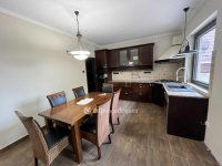 Eladó családi ház, Dunaújvárosban 119 M Ft, 4 szobás