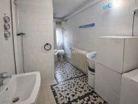 Eladó családi ház, Csákváron 64.9 M Ft, 5 szobás