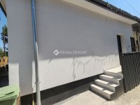 Eladó téglalakás, XVIII. kerületben 42 M Ft, 1 szobás