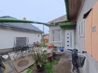 Eladó családi ház, Mezőkövesden 27 M Ft, 1+1 szobás