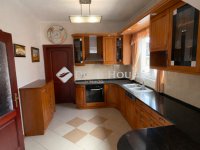 Eladó családi ház, IV. kerületben 295 M Ft, 5 szobás