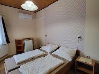 Eladó nyaraló, Hajdúszoboszlón 149 M Ft, 8 szobás