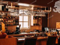 Eladó üzlethelyiség