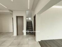 Eladó családi ház, Gyenesdiáson 139 M Ft, 4+1 szobás