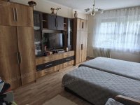 Eladó panellakás, Nyíregyházán 51.9 M Ft, 3 szobás