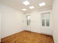 Eladó téglalakás, I. kerületben 88.6 M Ft, 2 szobás