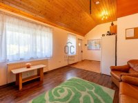 Eladó családi ház, Dunaharasztin 167.9 M Ft, 5 szobás