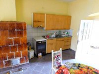 Eladó családi ház, Karádon 21.5 M Ft, 4 szobás