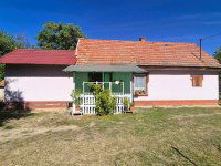 Eladó családi ház, Kecskeméten 22.7 M Ft, 2 szobás