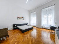 Eladó téglalakás, VI. kerületben 116 M Ft, 2 szobás