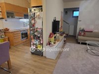 Eladó téglalakás, Győrött 144.9 M Ft, 4 szobás