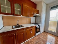 Eladó téglalakás, Pécsett 46.5 M Ft, 2 szobás