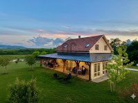 Eladó családi ház, Balatonlelleén 220 M Ft, 5 szobás